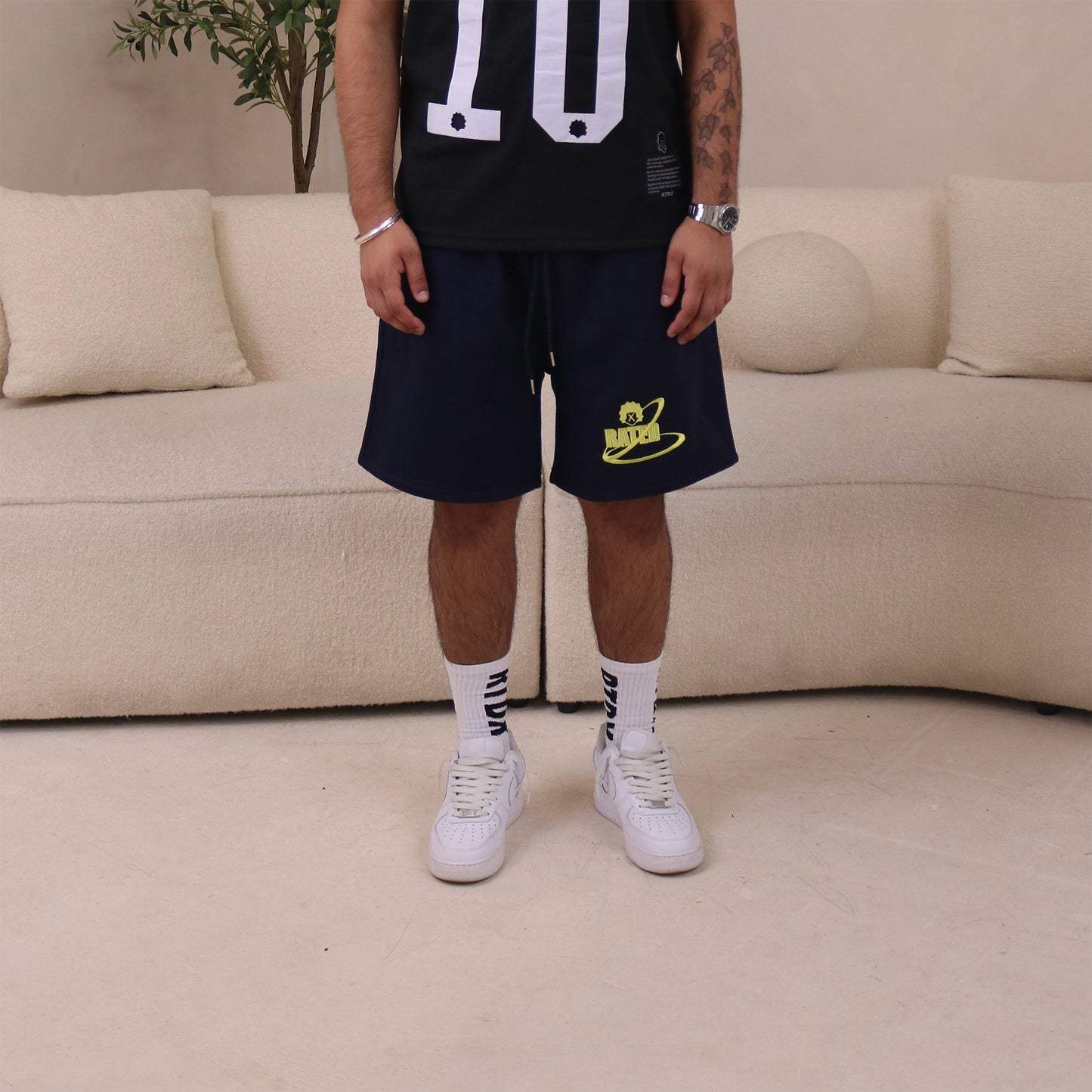 NAVY BLUE SIGNATURE SHORTS